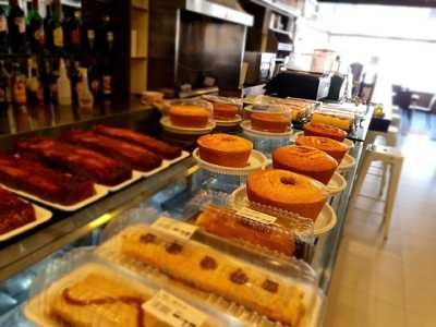 Pamplona Paes E Doces