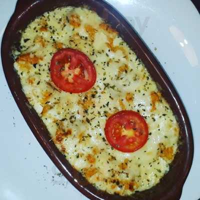 Da Pavarotti Pizzaria