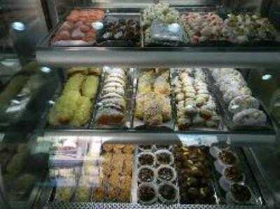 Padaria E Confeitaria Espiga De Ouro