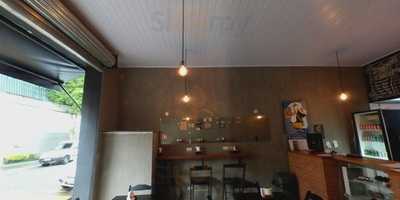 Deggusta Burger Haus