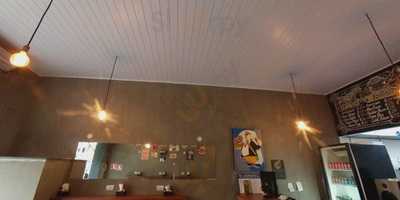 Deggusta Burger Haus