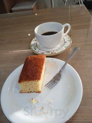 Padaria E Confeitaria Lazaro