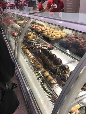 Carlo's Bakery