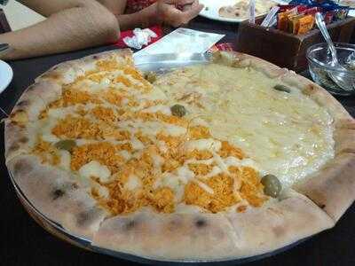 Pepperoni Pizzaria & Restaurante