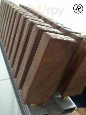 Los Bandoleros Paleteria