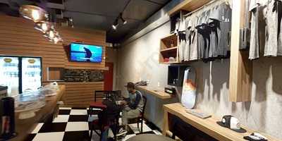 Buena Vibra Café & Bar