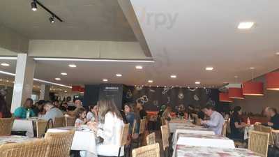 Vienna Grill E Buffet A Quilo