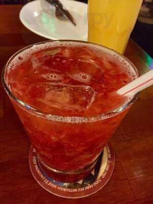 Caetano's Bar - Lugar De Amigos