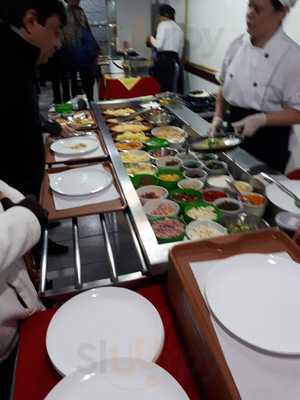 Crystal Restaurante E Cafe