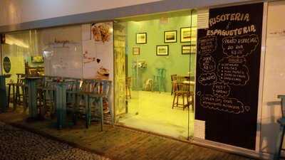 Armazem De Secos E Molhados