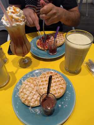 Meninas Café Com Leite