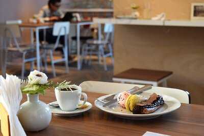 Liz Pâtisserie Française