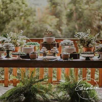 Carolina Café + Doceria