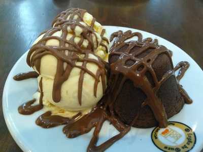 Roberto E Tabada Bar E Restaurante