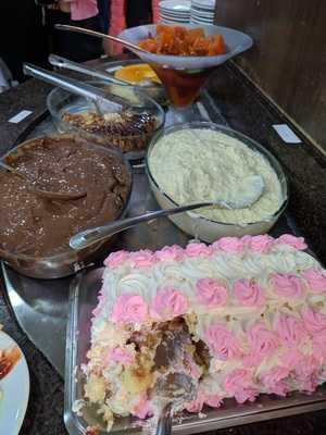 Pratos E Sabores Grill