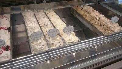 Bacio Di Latte - Top Center Shopping