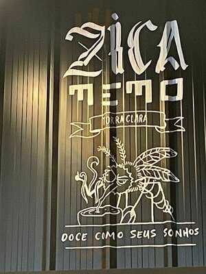 Por Um Punhado De Dólares