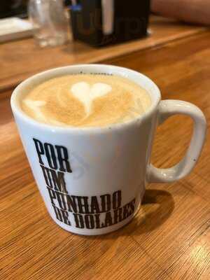 Por Um Punhado De Dólares