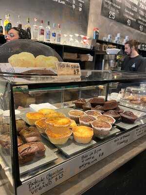 Por Um Punhado De Dólares