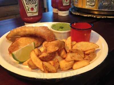 O Inglês Burger & Beer