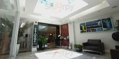 Restaurante E Pizzaria De Ville