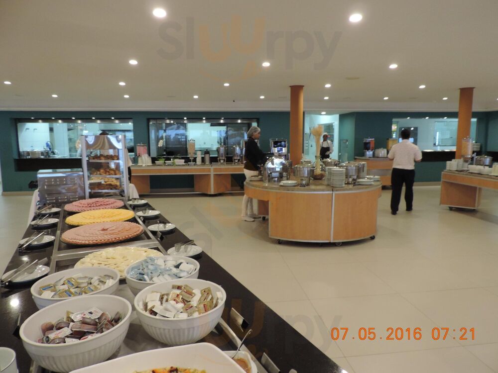 Restaurante E Pizzaria Caminho Do Santinho