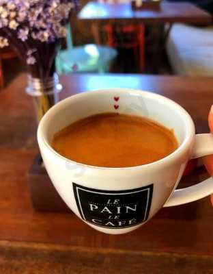 Le Cafe