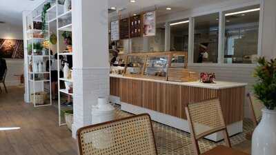 Bacio Di Latte - Lourdes