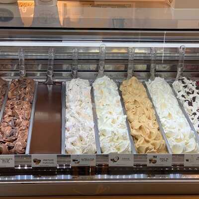 Bacio Di Latte - Lourdes