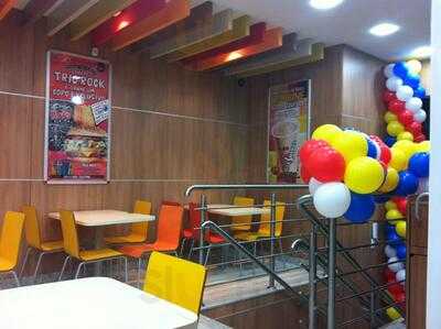 Bob's Drive Estreito