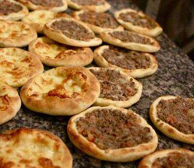 Kalifas Esfihas Abertas