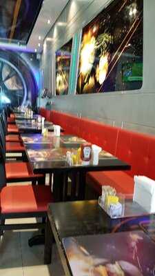 Jeti's Burger & Grill