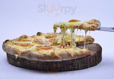 California Pizzaria E Restaurante