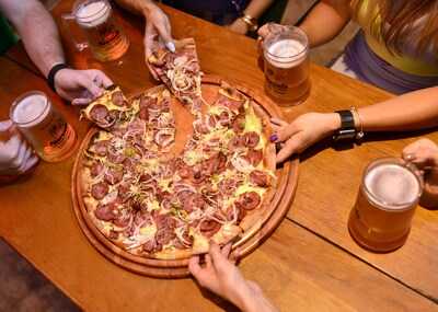 California Pizzaria E Restaurante