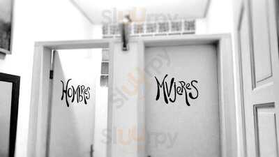 Huaco Restobar Peruano