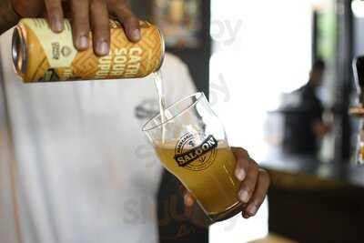 Saloon Barbearia & Bar