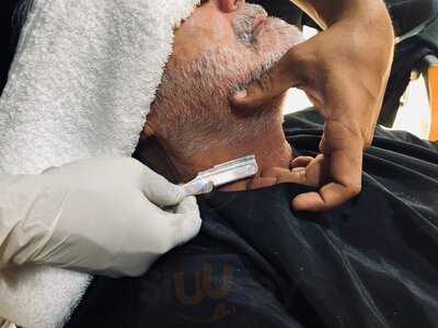 Saloon Barbearia & Bar