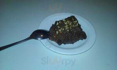 Restaurante Cheio De Vida