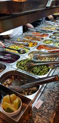 Restaurante Cheio De Vida