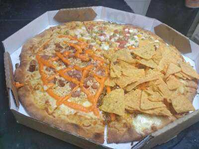 Dom Capone Pizza Bar