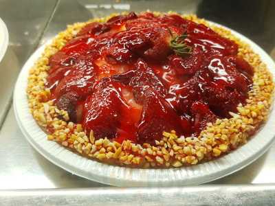 Lourical Paes E Doces