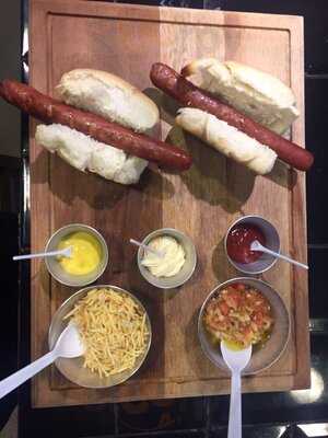 Layback Beer Beach Spot