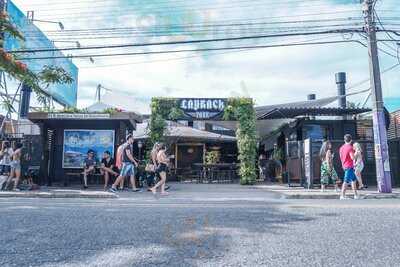 Layback Beer Beach Spot