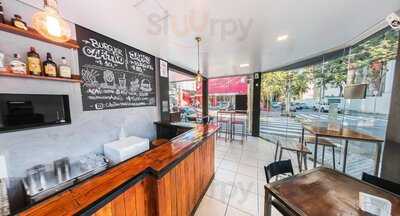 Capitão James Burger Bar