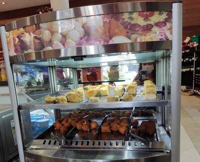 Saint Germain Batel & Ecoville - Loja Ecoville