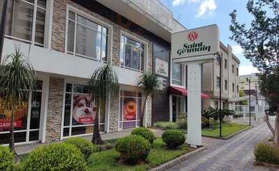 Saint Germain Batel & Ecoville - Loja Ecoville