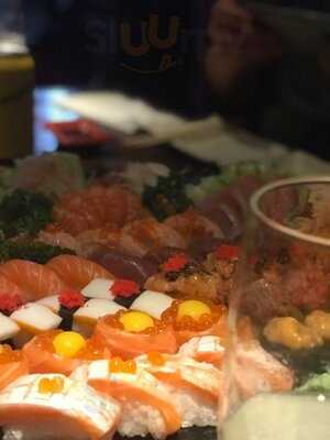 Sushi Den