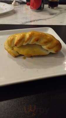 Empanadas Caminito