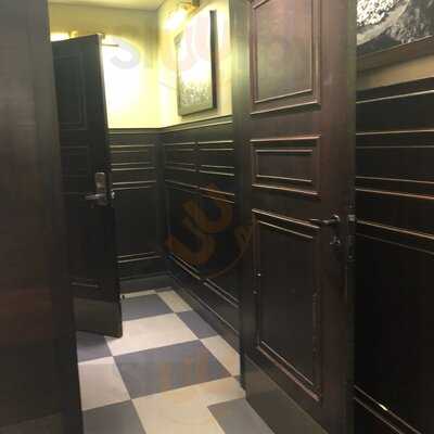 Starbucks Cinema Odeon