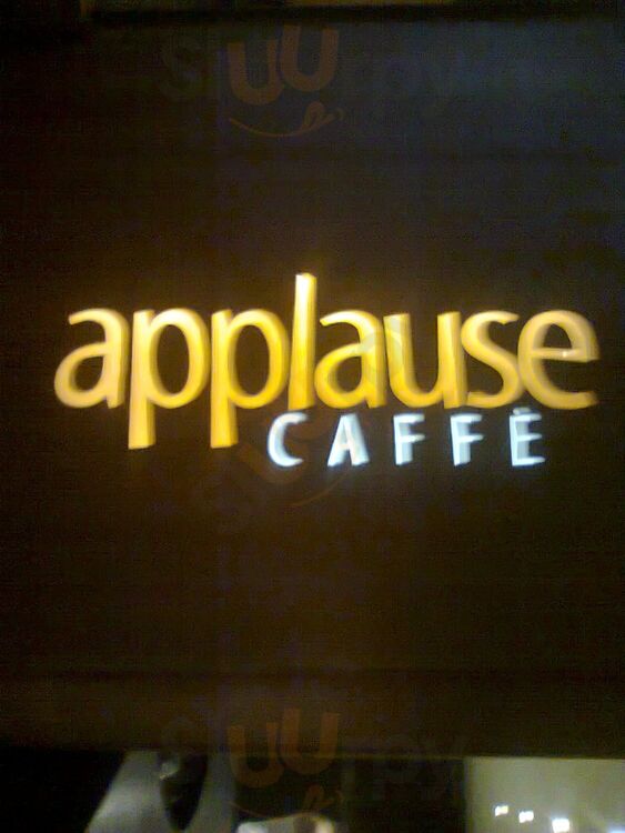 Applause Caffe